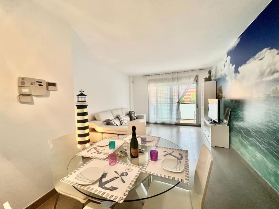 New! Apartamento Con 2 Piscinas, Parque Infantil, A 1 Min De La Playa Sant Antoni De Calonge Bagian luar foto